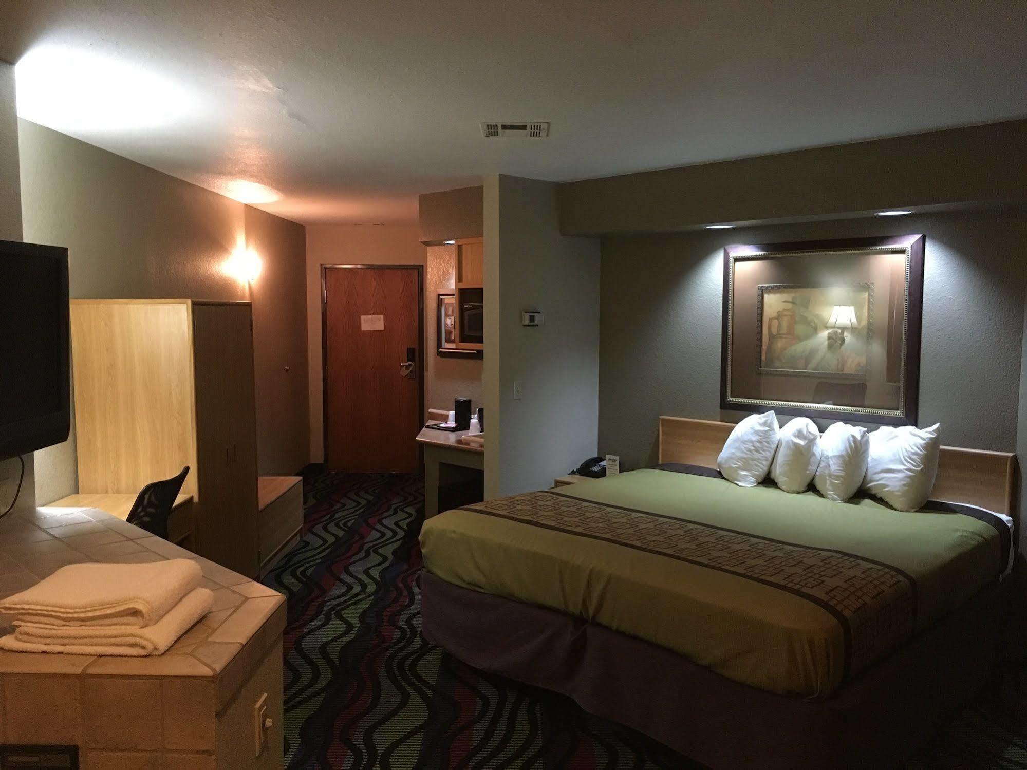 Apple Tree Inn Independence Εξωτερικό φωτογραφία